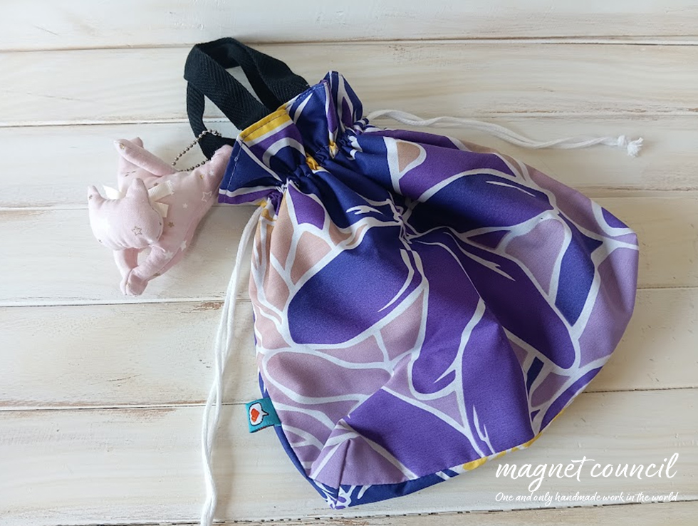 巾ちゃく手さげと洗たくバサミねこポールチェーン付き